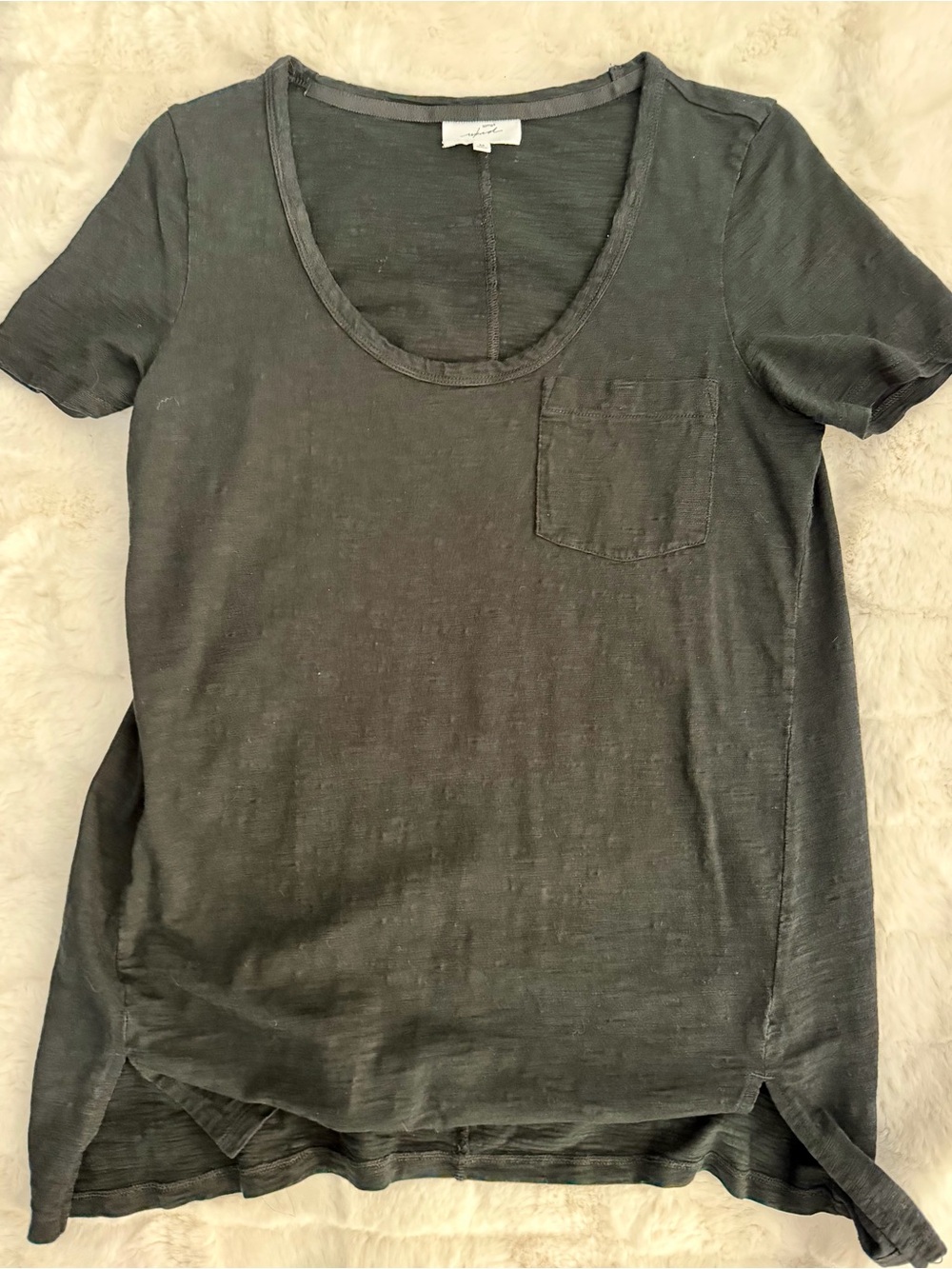 Soma weekend Scoop Neck Short Sleeve Pocket Tee - Black medium